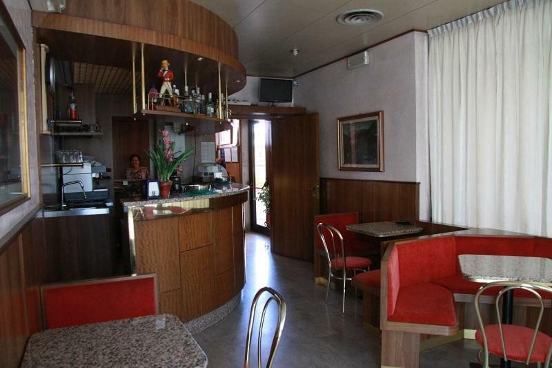 Hotel Sanson Vittorio Veneto Eksteriør billede