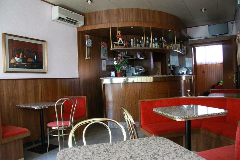 Hotel Sanson Vittorio Veneto Eksteriør billede