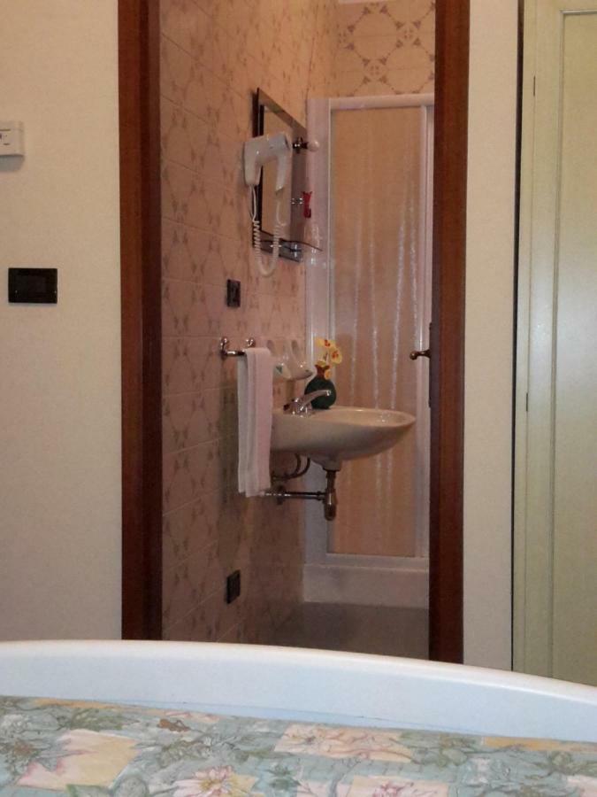 Hotel Sanson Vittorio Veneto Eksteriør billede